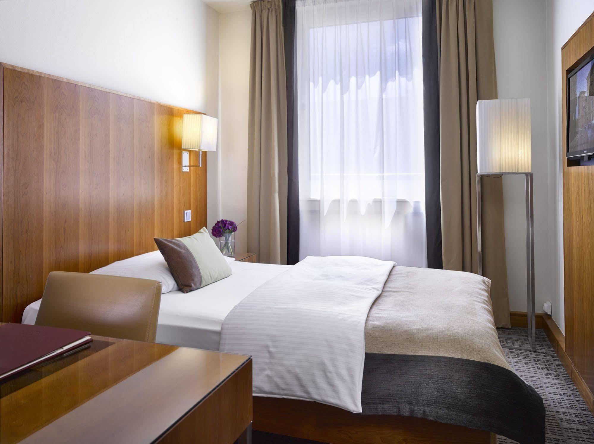 K+K Hotel Am Harras München Ngoại thất bức ảnh