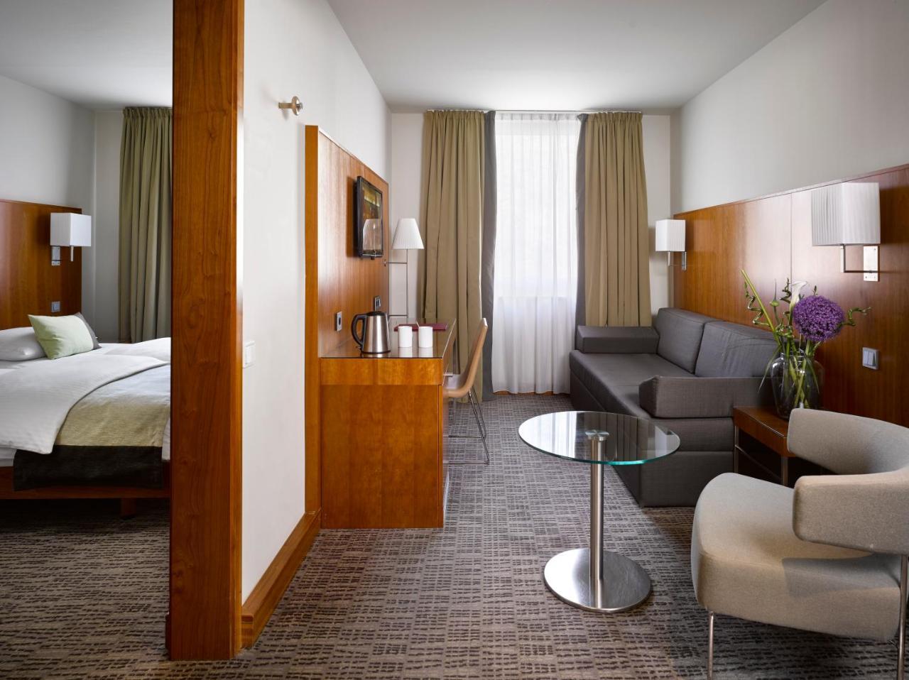 K+K Hotel Am Harras München Ngoại thất bức ảnh